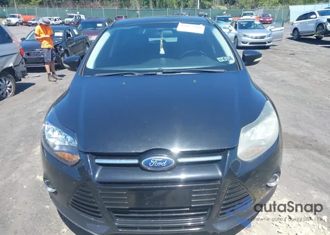 2013 Ford Focus Se из США, поврежденный, VIN 1FADP3K27DL180617